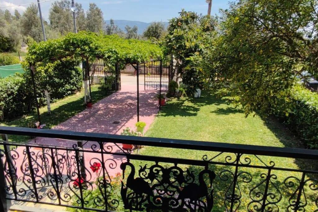 Eretria Vacation House Екстериор снимка