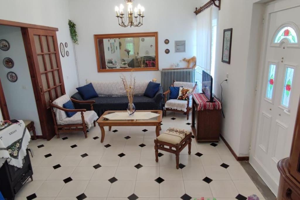 Eretria Vacation House Екстериор снимка